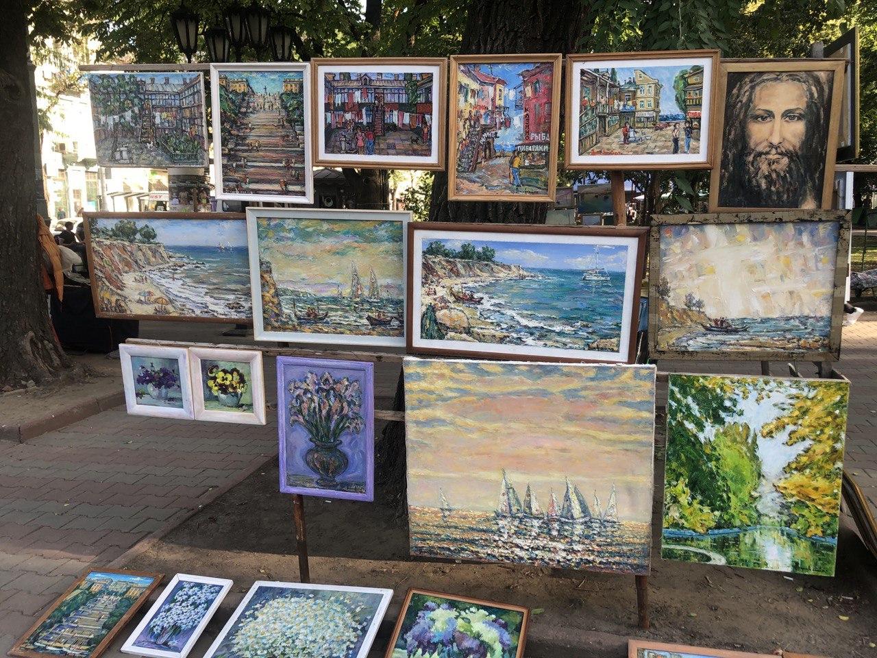 Картины на Соборке Фото автора