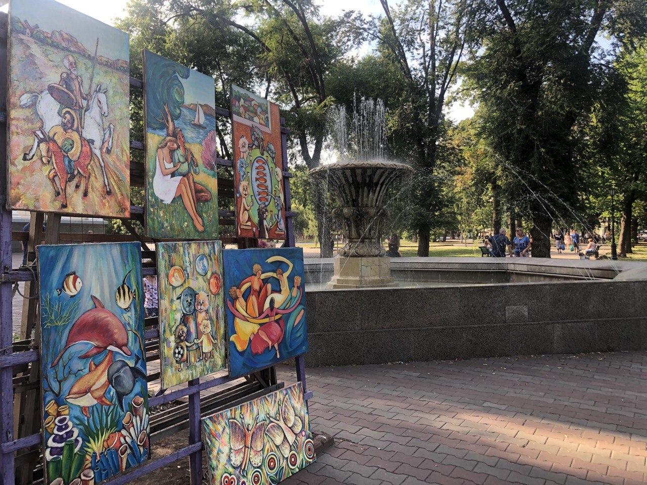 Картины на Соборке Фото автора