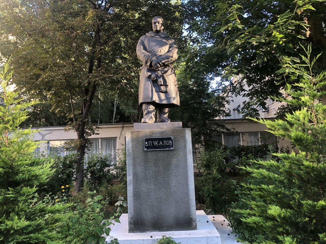 Остатки былой роскоши: прогулка по санаторию Чкалова в Одессе 