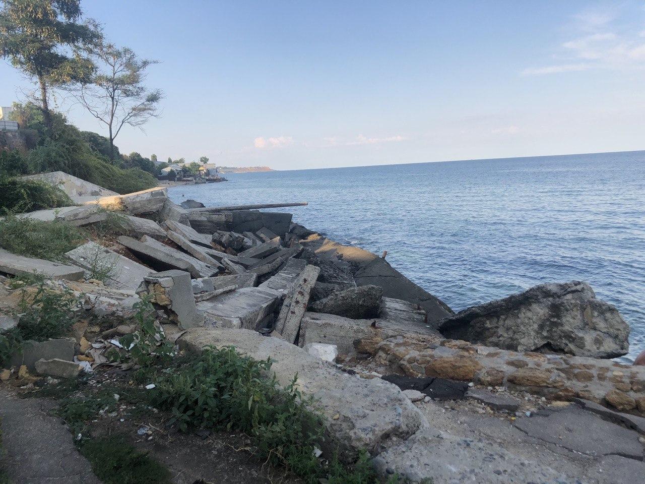 Камни и плиты