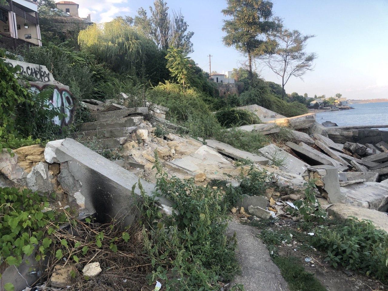 Обломки зданий