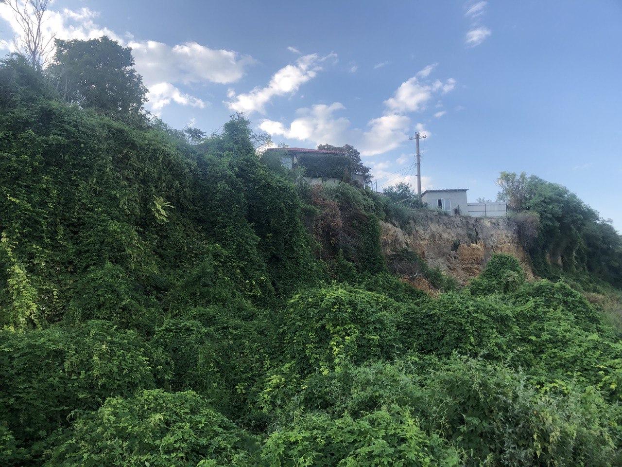 Дом вот-вот может упасть