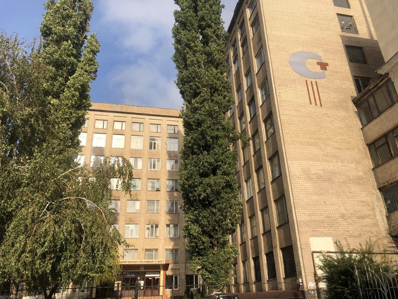 Советское здание Строительной академии. Фото автора