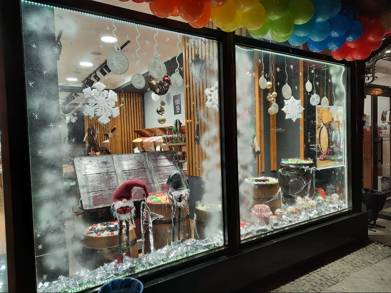 Новогодний декор в Одессе. Фото: Марина Повертайло 