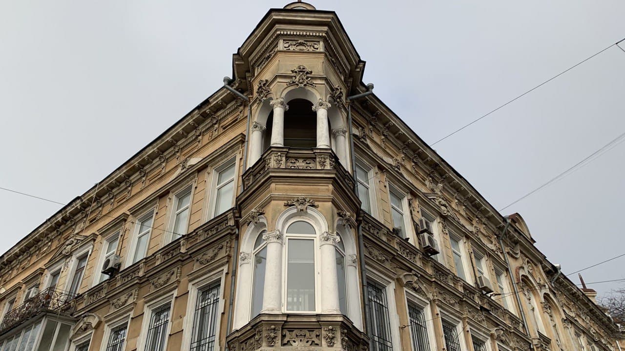 Памятник архитектуры на Торговой. Фото автора