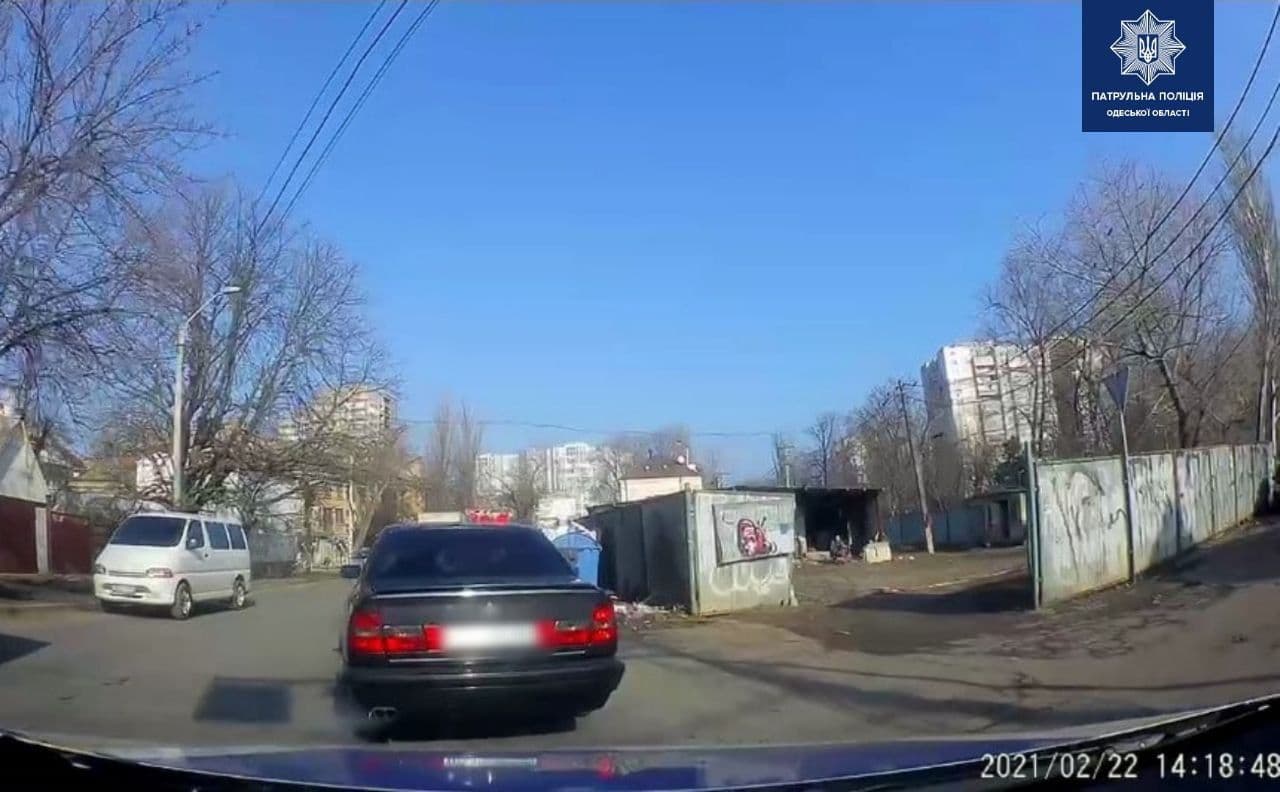 Водителя задержали. Фото: Патрульная полиция