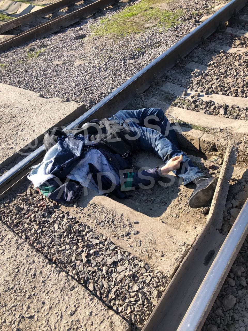 В Одессе поезд сбил молодого мужчину. Фото: XO