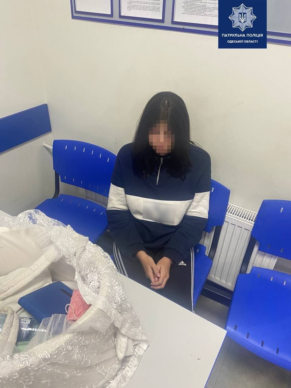 В Одессе задержали пьяную мать с двухмесячным младенцем. Фото полиции