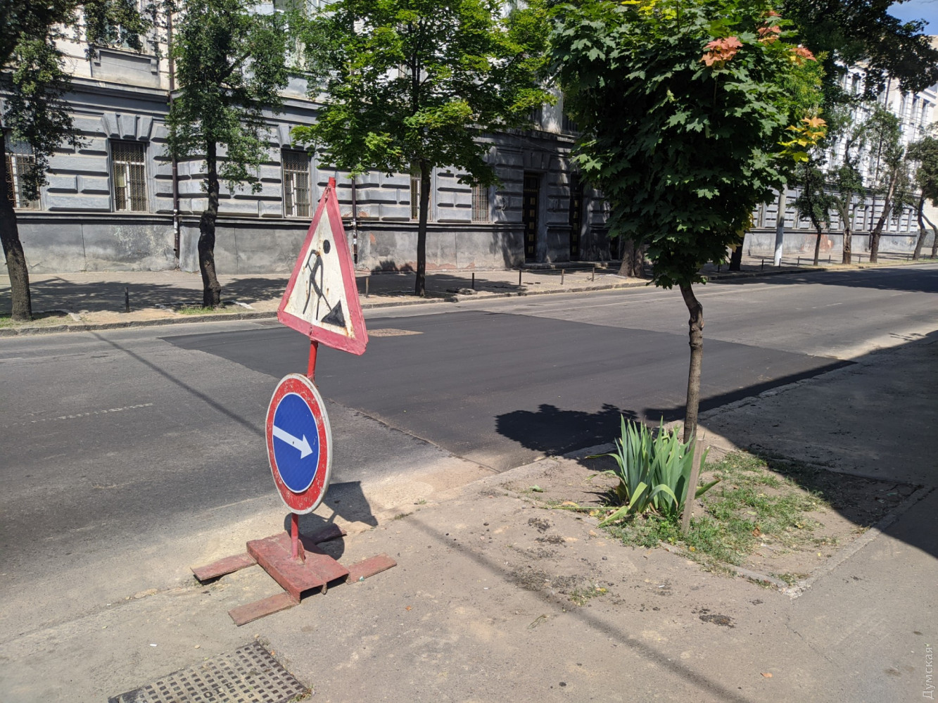 Провал на Пироговской заделали. Фото "Думская"