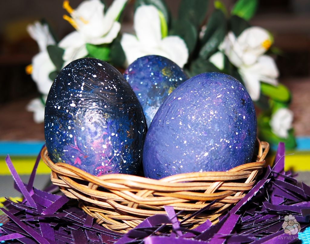Космические пасхальные яйца