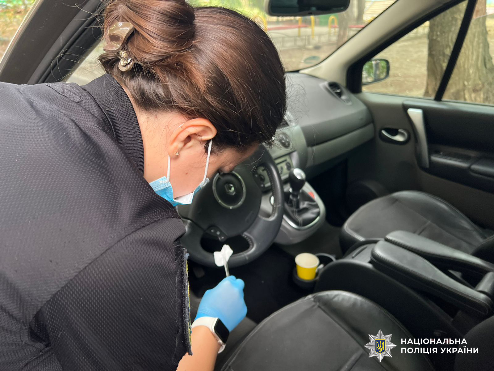 В Одесі судитимуть чоловіка, який погрожував пістолетом таксисту та намагався заволодіти його автомобілем.  фото: ГУНП в Одеській області