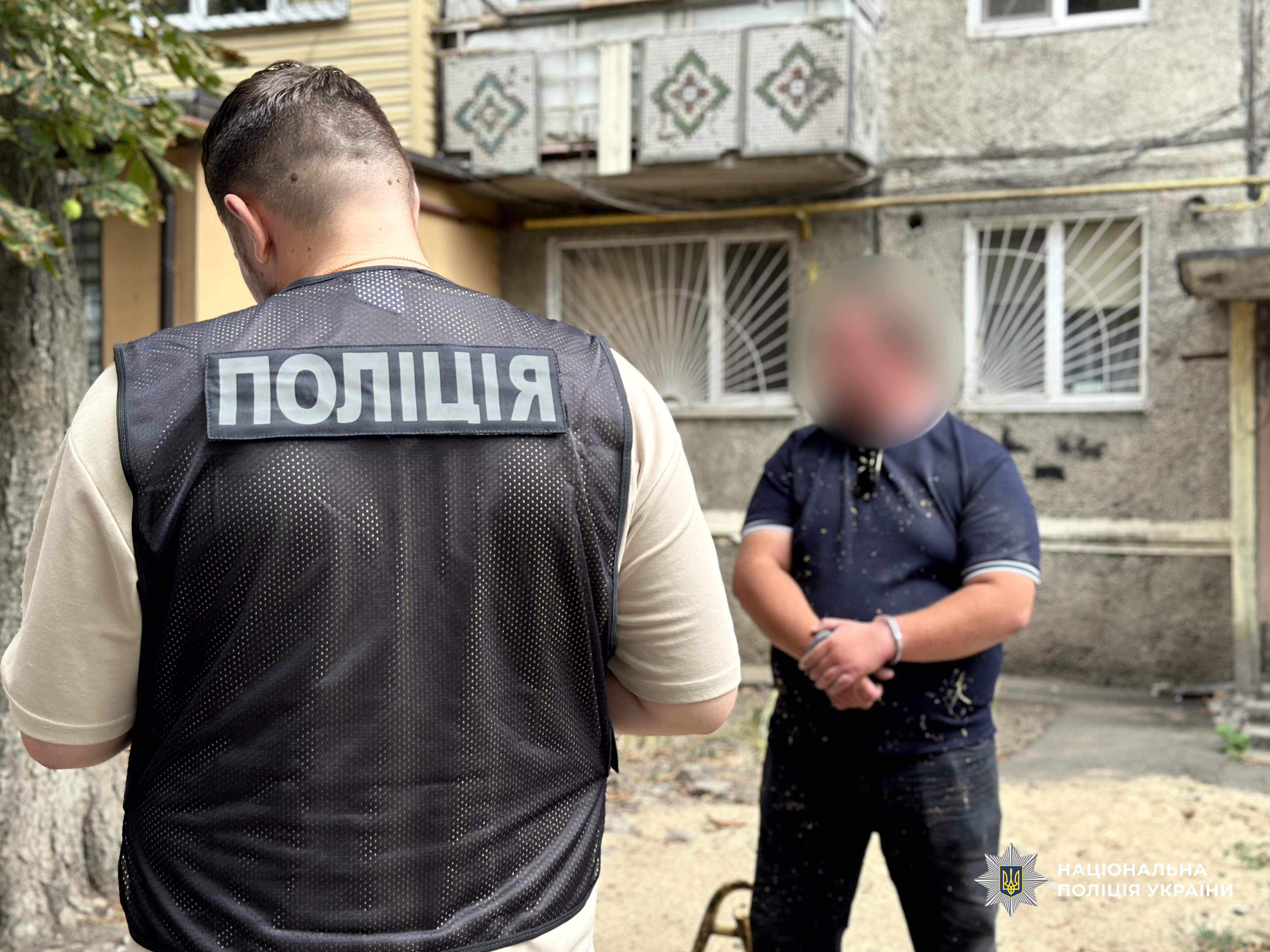 В Одесі судитимуть чоловіка, який погрожував пістолетом таксисту та намагався заволодіти його автомобілем.  фото: ГУНП в Одеській області