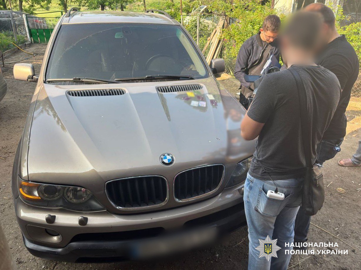 Шахрая затримали.