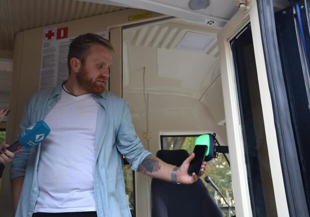 В Одессе за проезд можно будет платить с телефона. Фото: Дмитрий Жеман