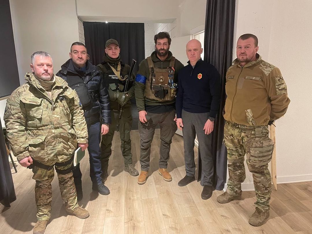 Телеведущий Даниэль Салем вступил в одесскую тероборону.