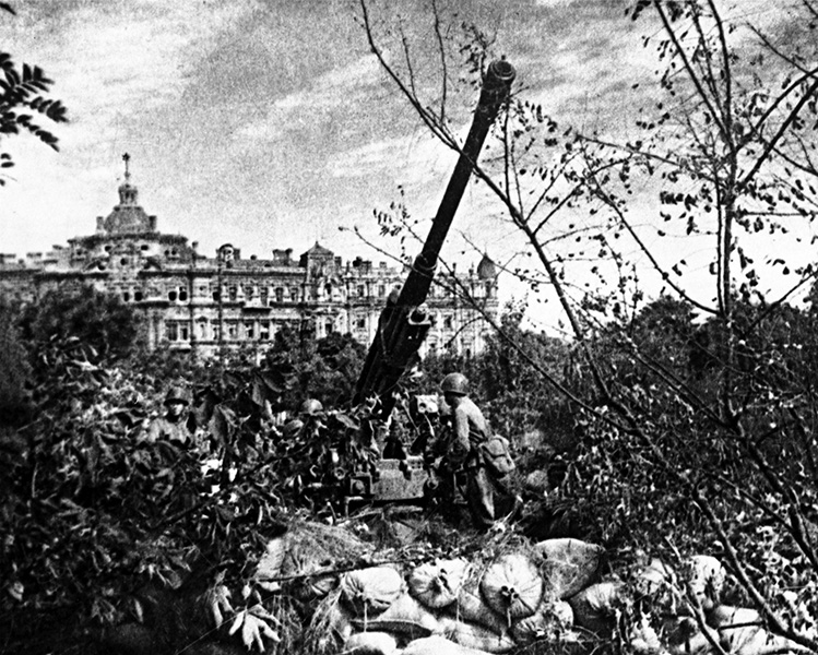 Зенитные комплексы, установленные в Одессе чтобы отражать атаки.