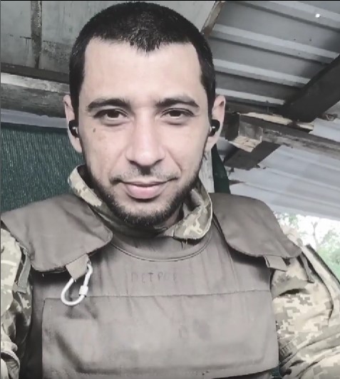 Олександр Петров.