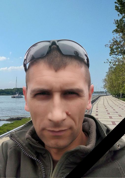 Александр Ефимов