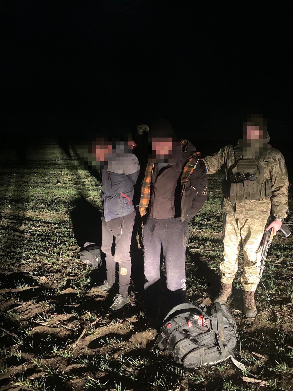В Одесской области задержали мужчин, которые пытались уехать на заработки в ЕС.