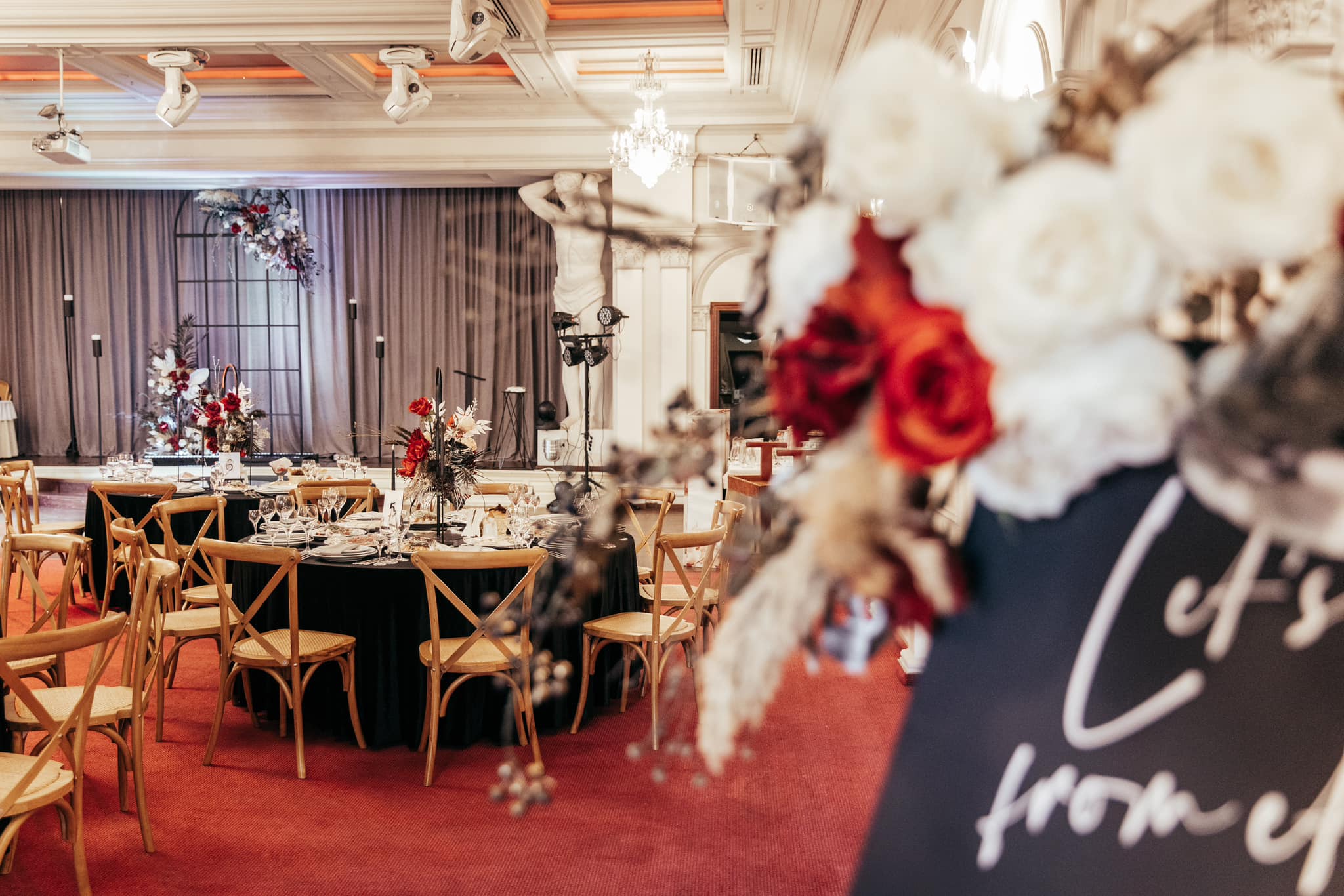 Банкетный дом "Ренессанс".