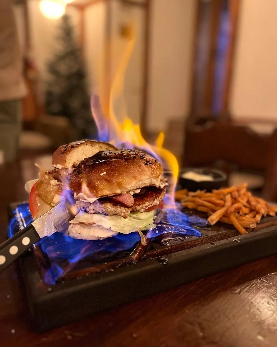 "Сэр Бургер".