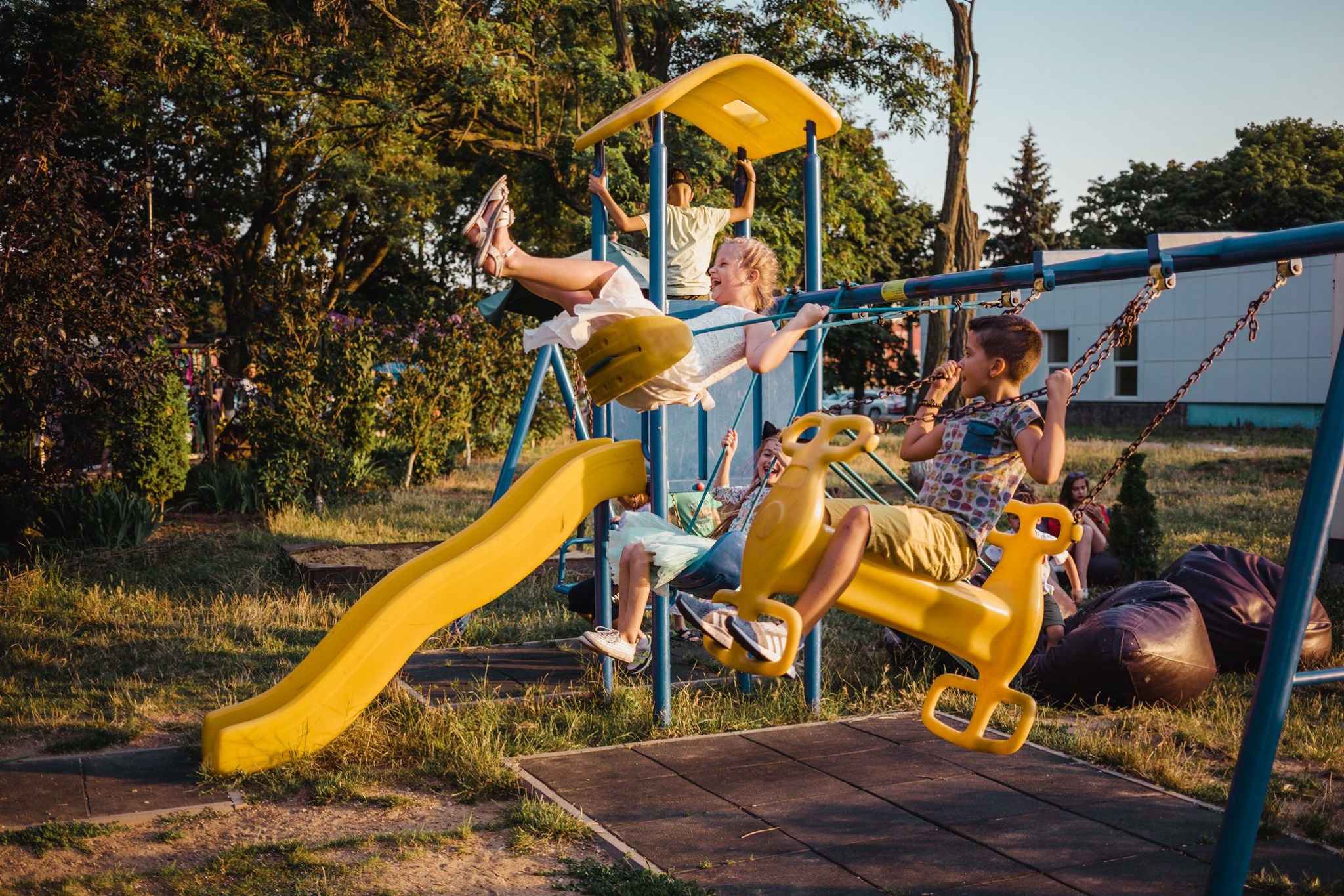 Какие летние площадки работают после послабления карантина в Одессе. Фото: Хижина