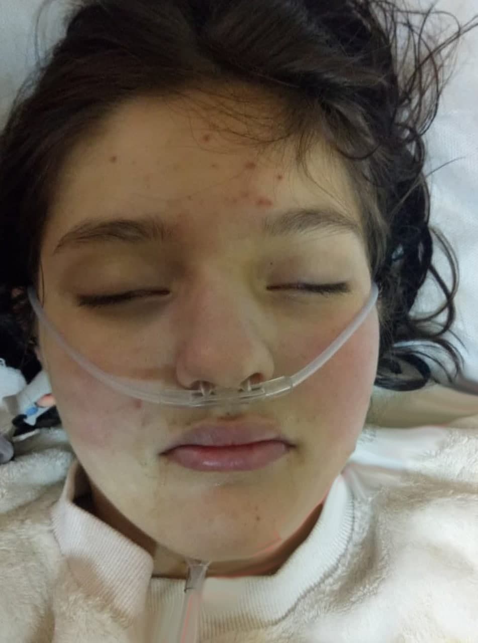 На Таирова нашли молодую девушку без сознания: одесситов просят помочь.