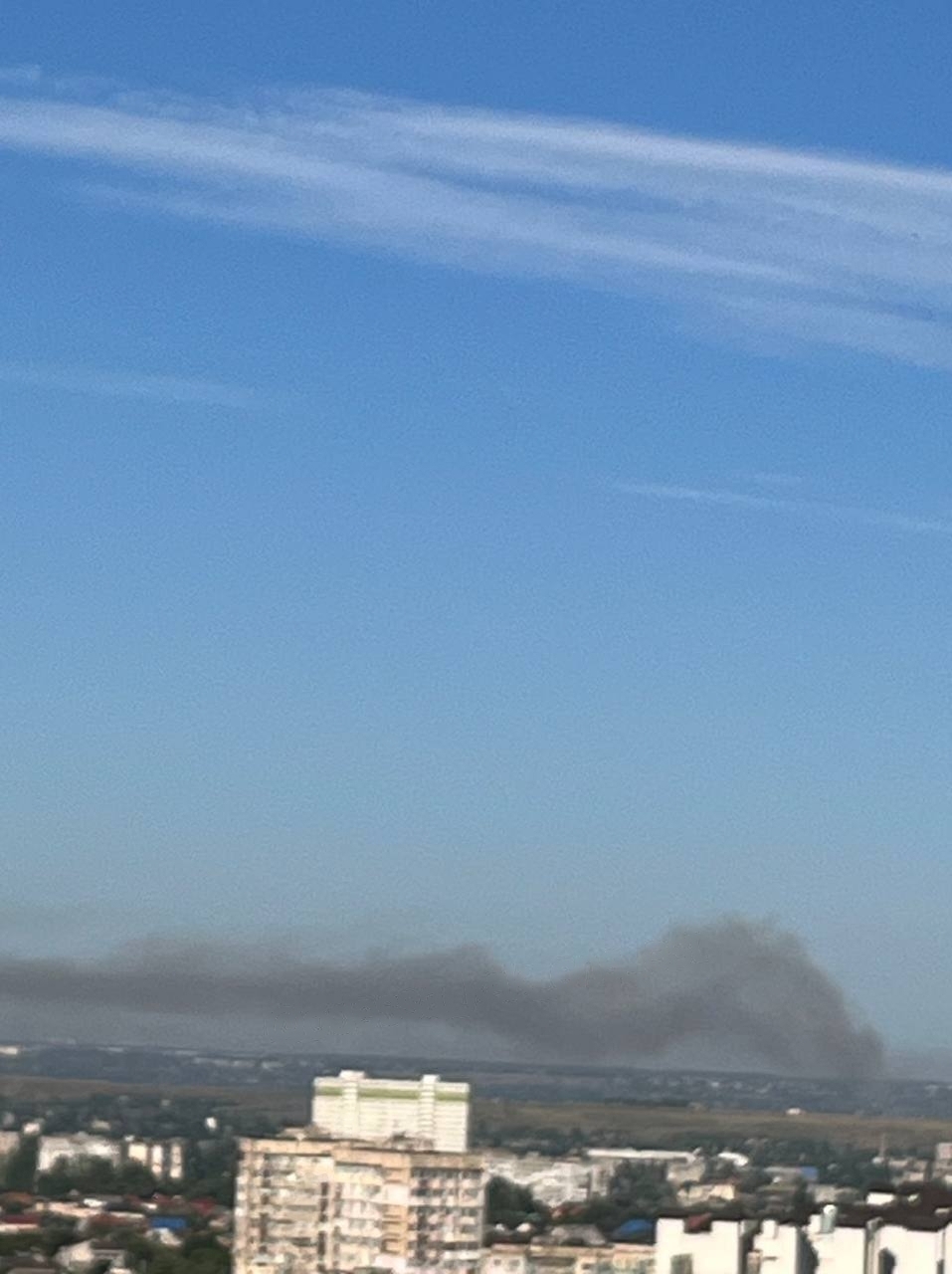 Получи ответ: что за пепел летает по Одессе уже второй день.