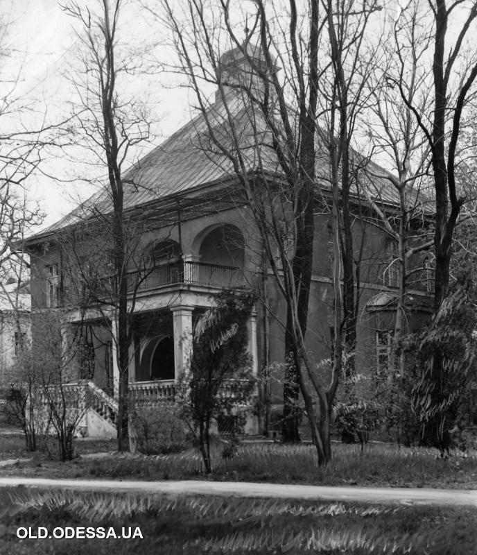 Дом № 1 по улице Веры Инбер. Одесса. 1980-е годы.