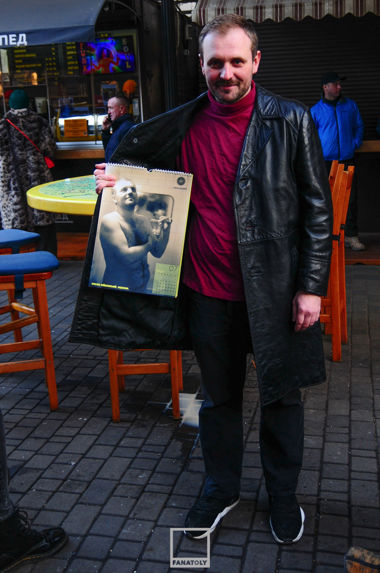 На нужны женщин в ВСУ: в Одессе издали эротико-юмористический календарь.