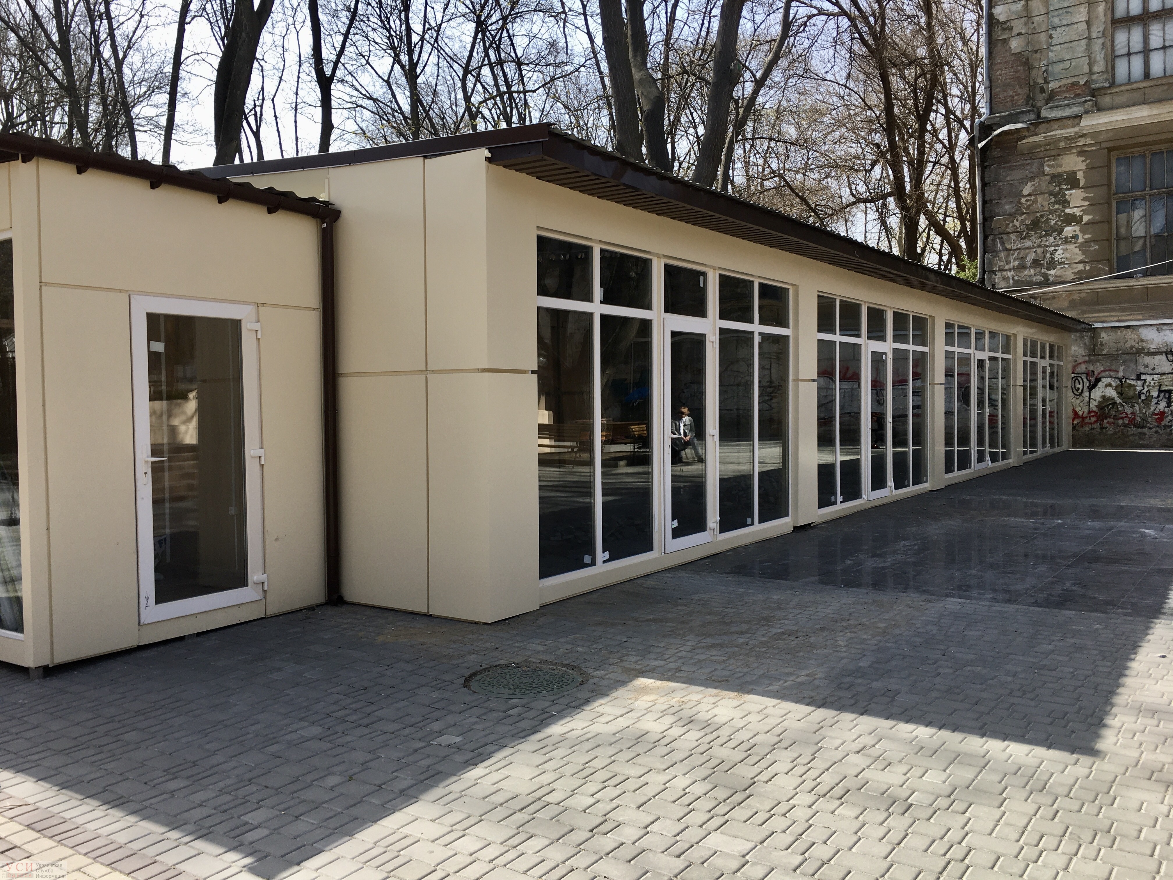 Летний театр застраивают во время карантина. Фото: УСИ