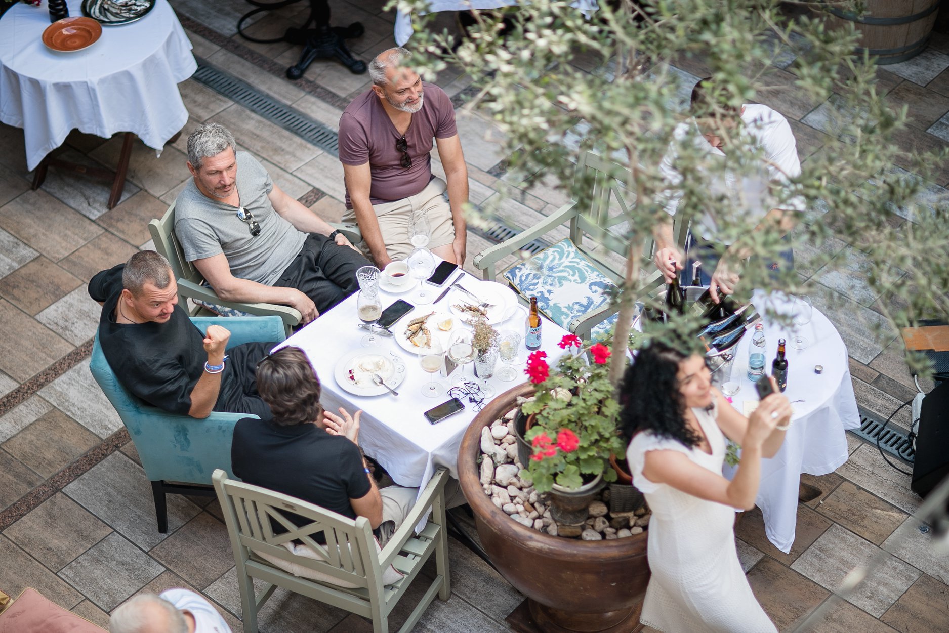 Какие летние площадки работают после послабления карантина в Одессе. Фото: Fratelli