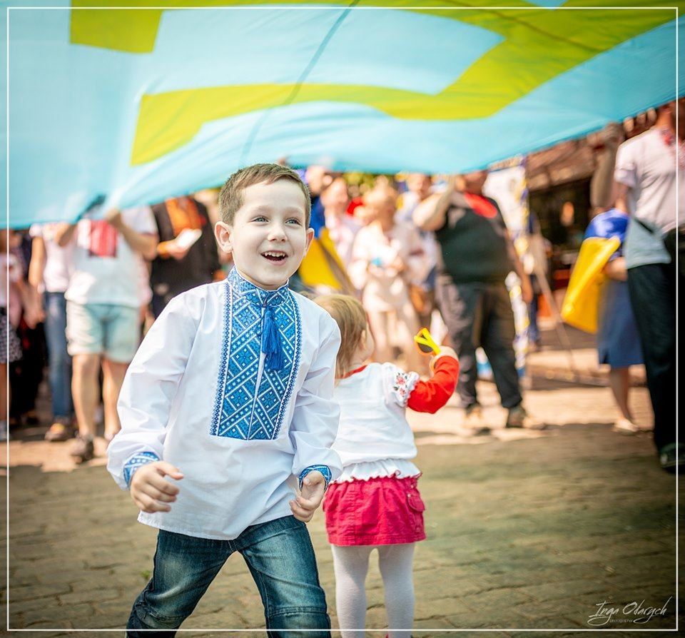 Мегамарш у Вишиванках в 2019 году. Фото: facebook.com/211210829387521