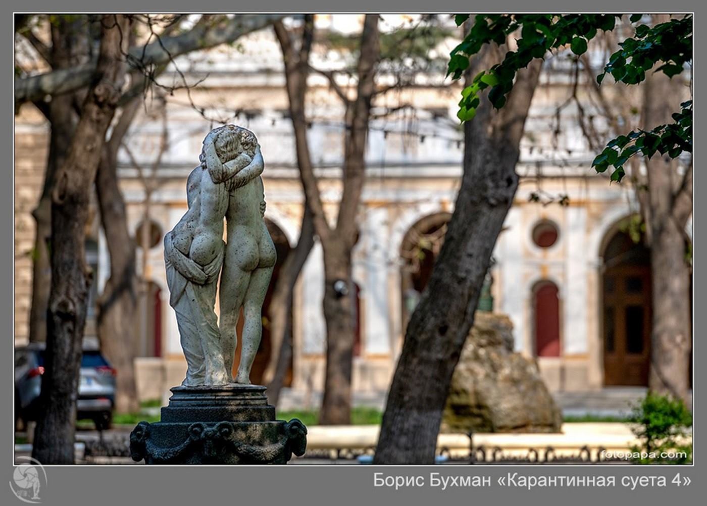 Выставка &laquo;Моя одесская весна 2020 года&raquo;. Фото Бориса Бухмана