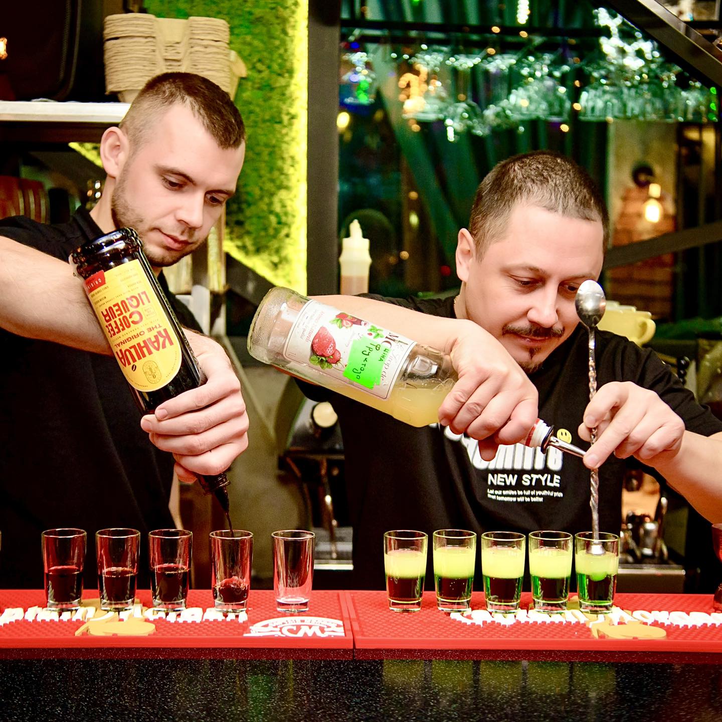 Закажи заранее: где в Одессе можно отметить новогодний корпоратив - фото