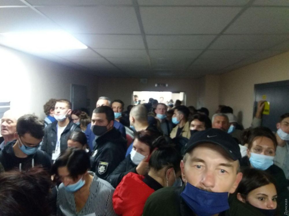 В одесском теризберкоме затягивают прием протоколов. Фото Думской