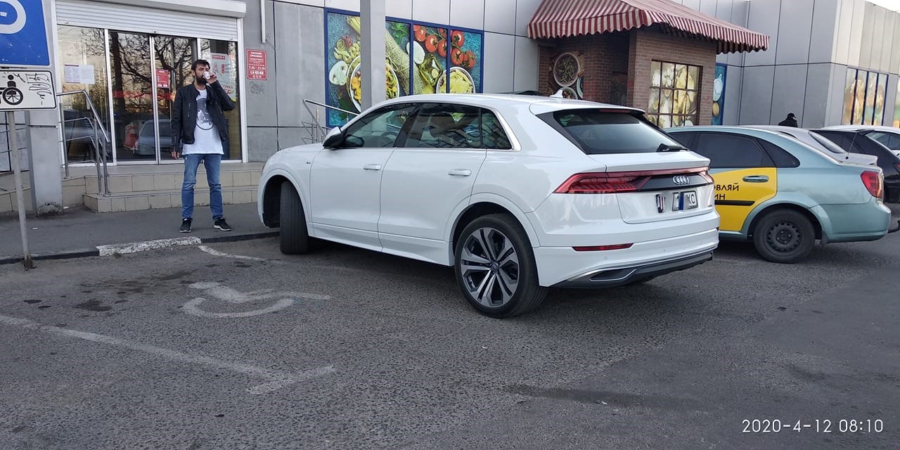 свежая фотоподборка наглых водителей в Одессе