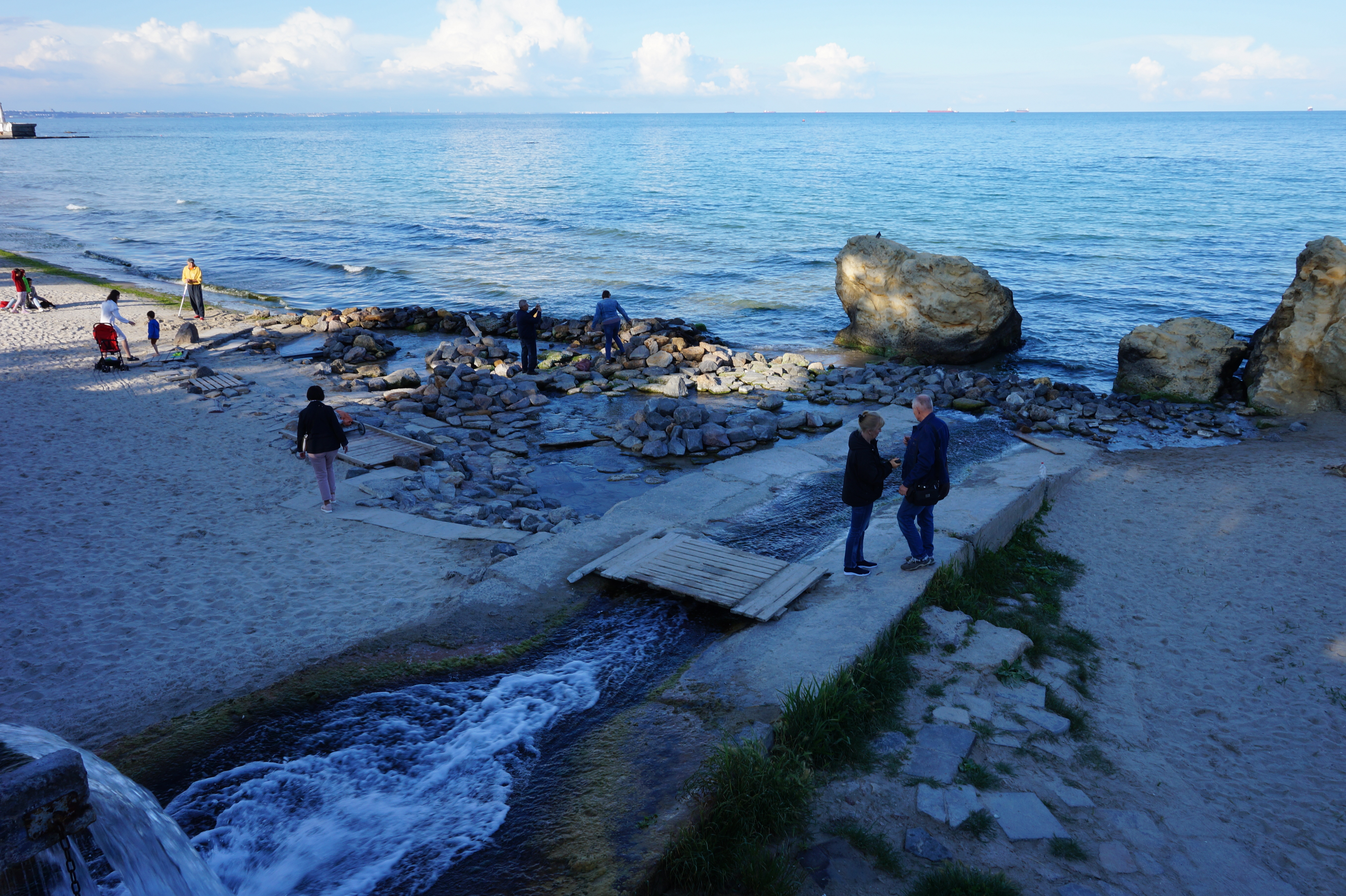 Желтый камень возле Отрады. Фото Александры Дедюлиной