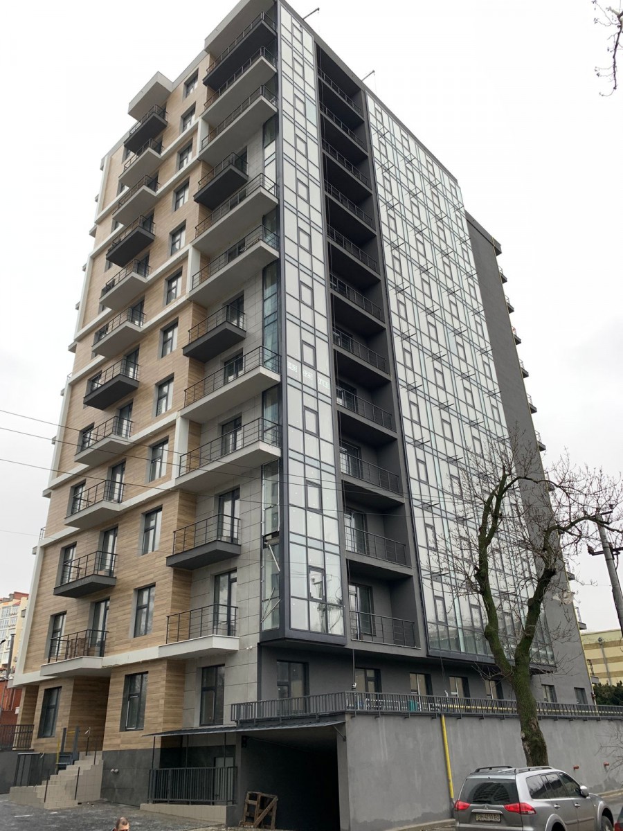 ГАСК подал в суд на две незаконные высотки в Одессе. Platinum Residence.