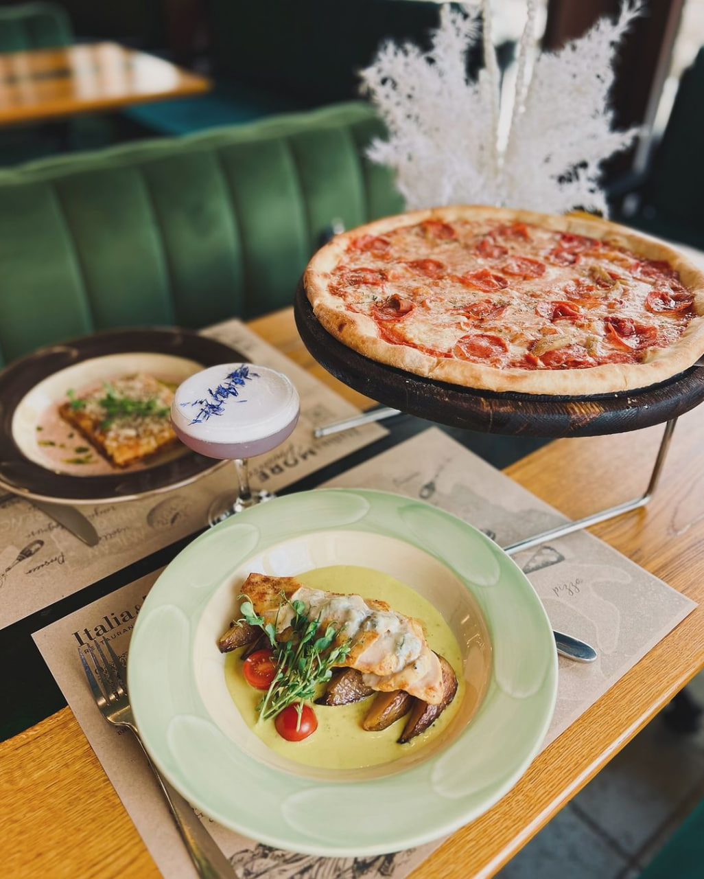 Italia and more prosecco.