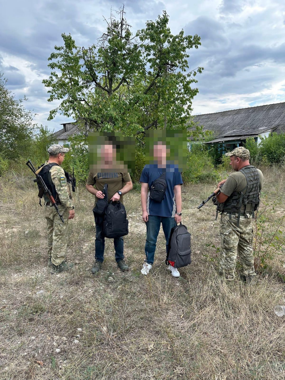 В Одесской области на границе с Молдовой нашли четырех "путешественников".