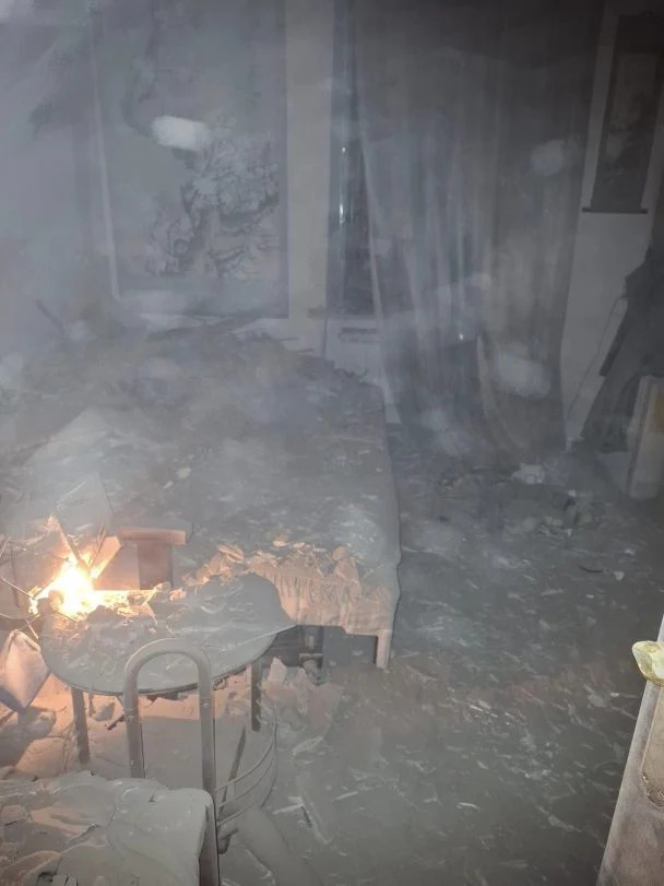 Обстрел Одессы разрушил квартиру известной политологини Анны Шелест.