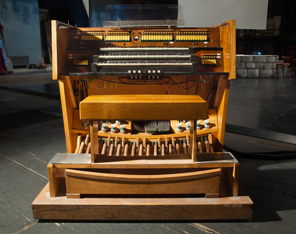 Орган в Оперном.