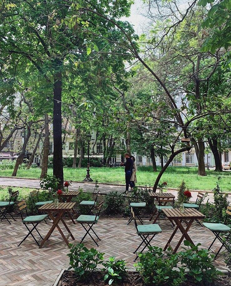 Летние площадки ресторанов в Одессе. Фото: Vinobroteria