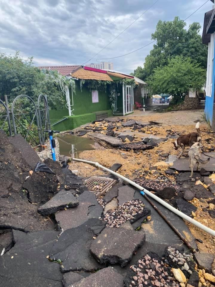 Непогода в Аркадии. Фото: Демьяна Ганула