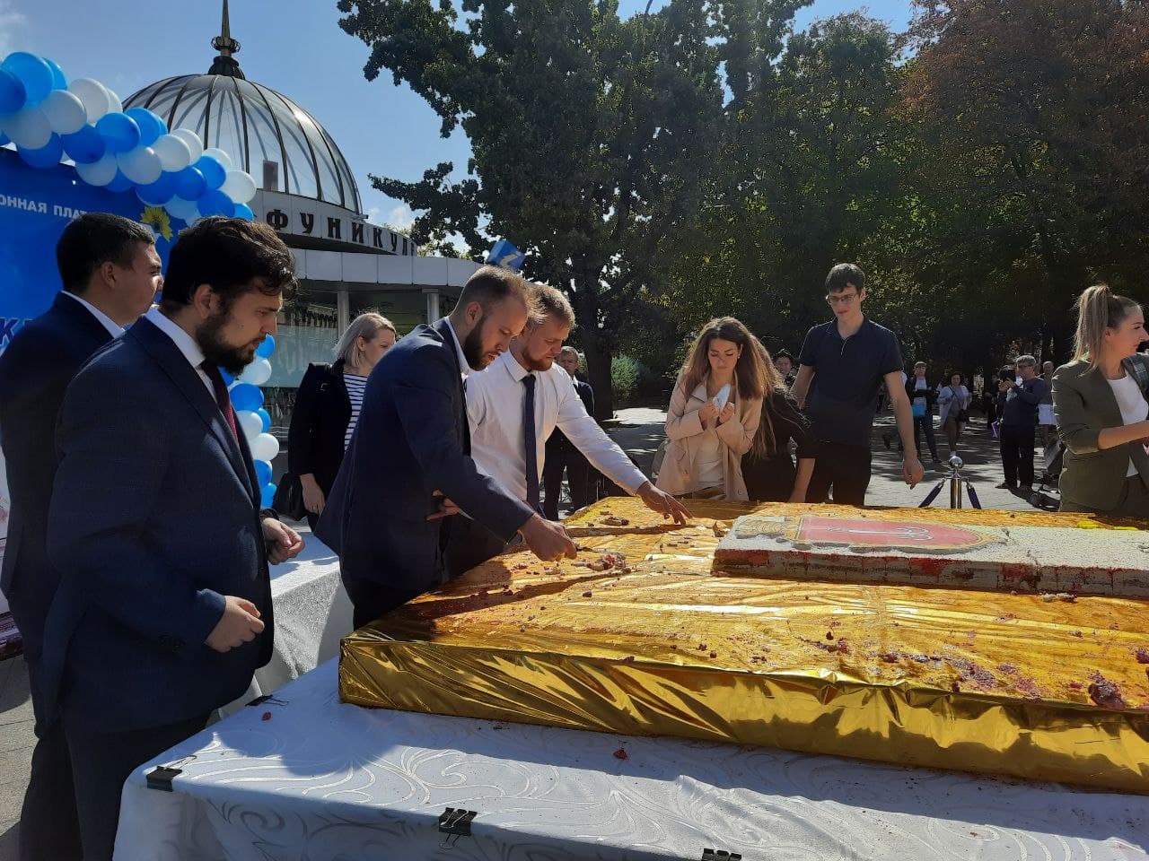 как в Одессе отмечают День города. Фото Марины Повертайло