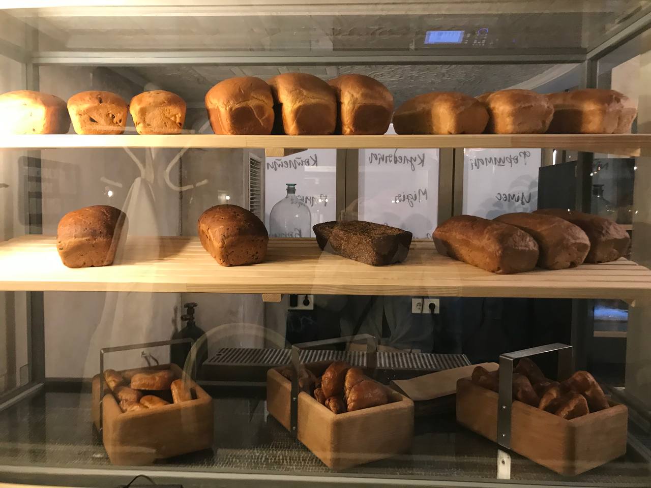 На Дерибасовской наконец-то открыли заведение одесской кухни "Гастроном": обзор ресторана.