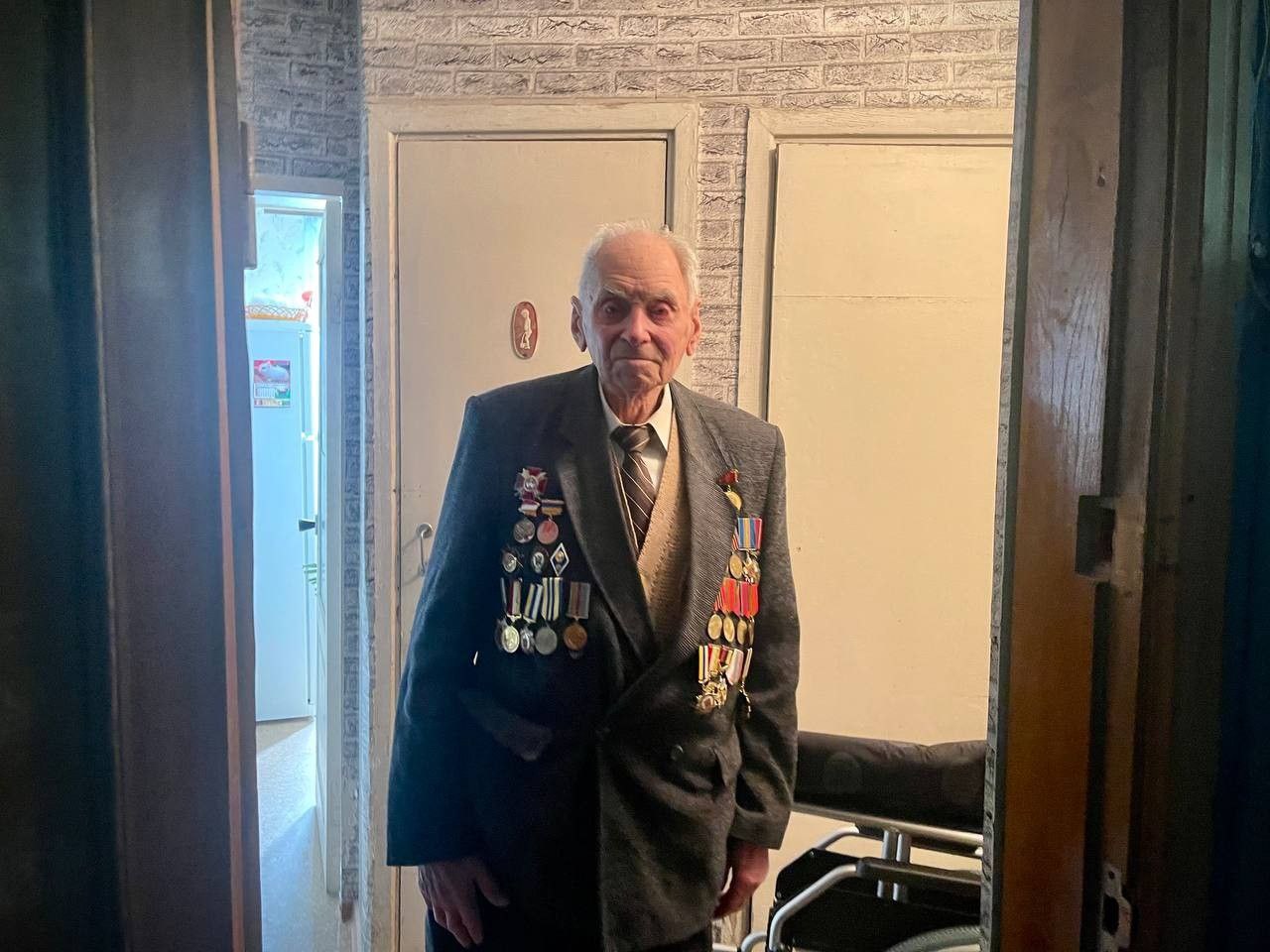 Ахлупин Евгений Семенович.