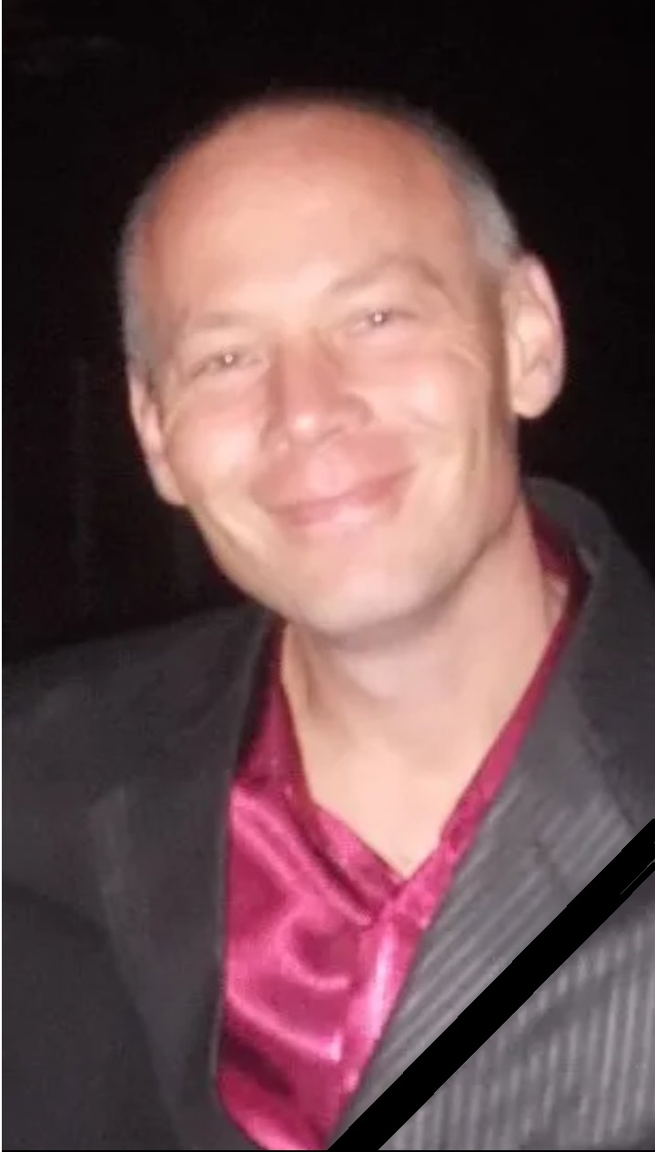 Стеклярчик Андрій.