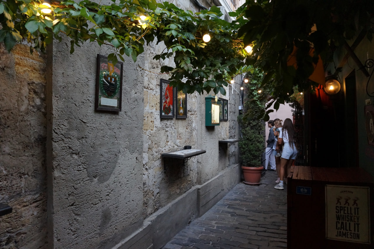 Секретная улочка в Пассаже.